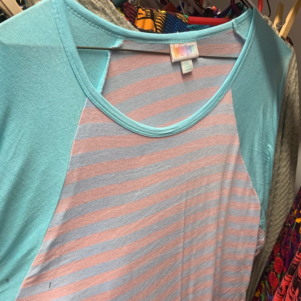 Lularoe - Picture 5 of 8